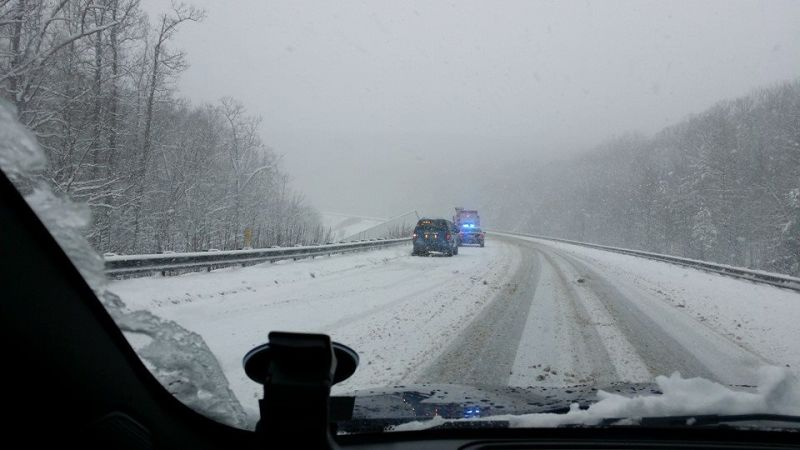 Illustration for article titled Your Most Hilariously Awful Winter Driving Stories